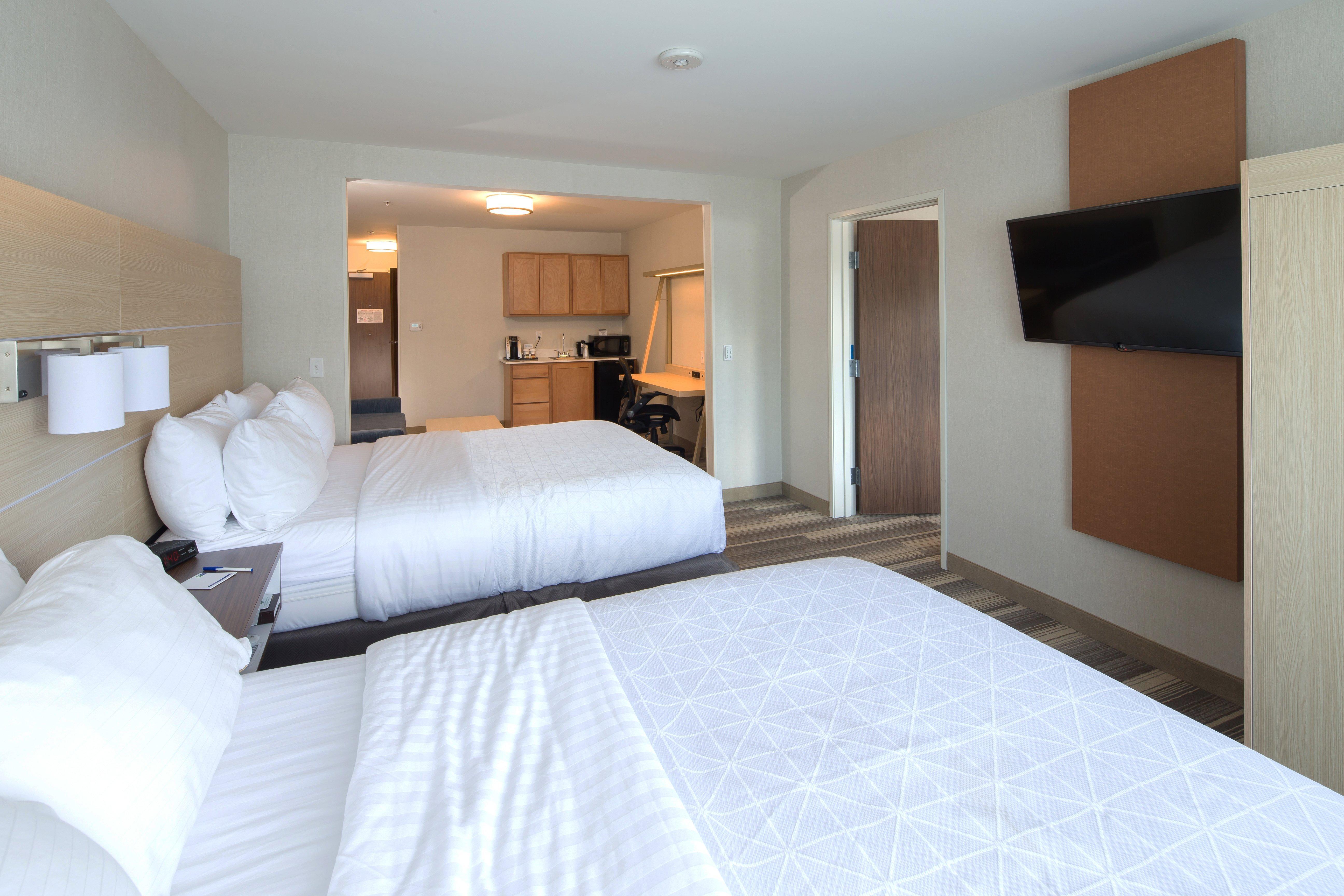 Holiday Inn Express Hotel & Suites Detroit-Utica By Ihg Exterior foto