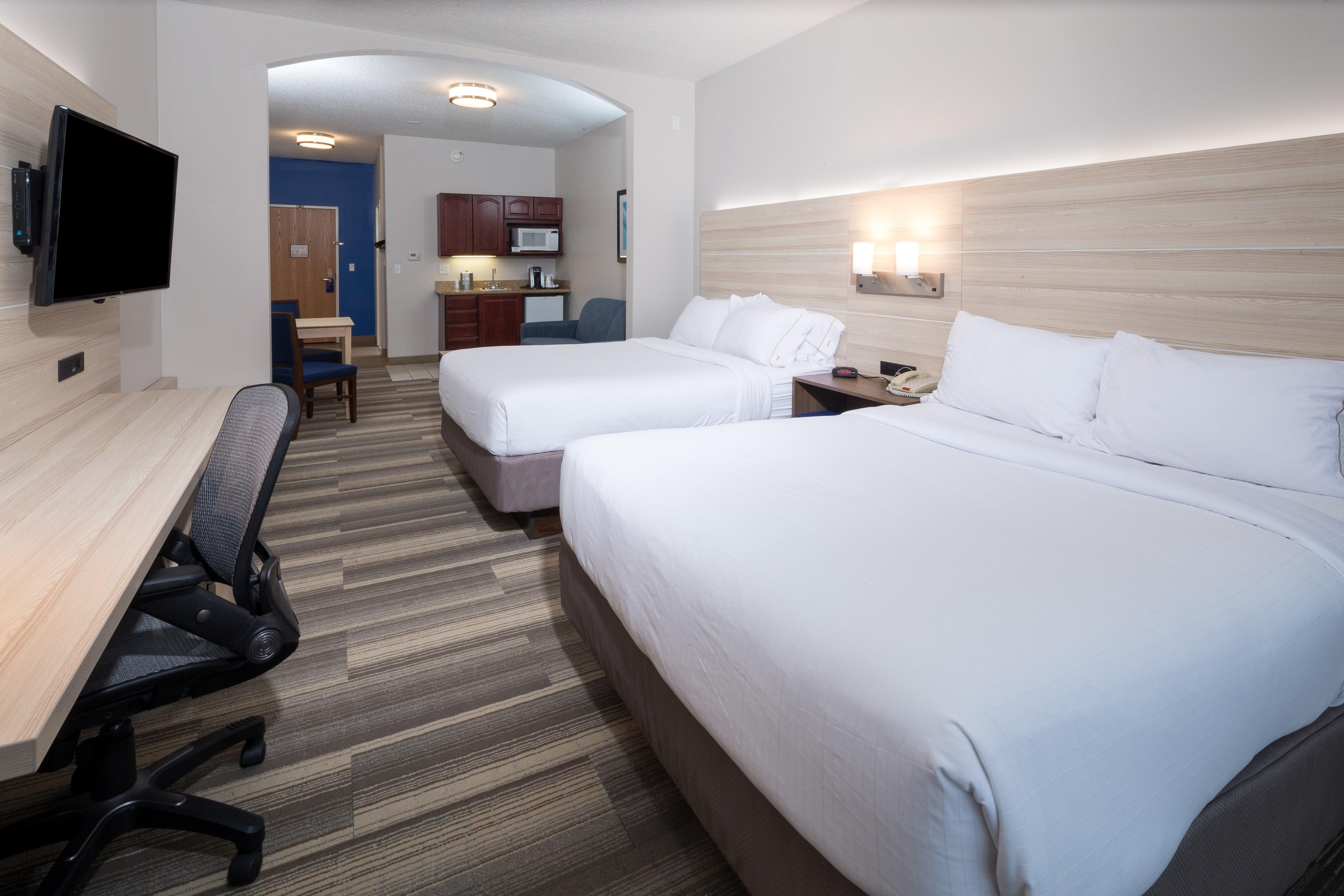 Holiday Inn Express Hotel & Suites Detroit-Utica By Ihg Exterior foto
